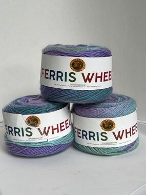 3 Cakes Lion Brand Yarn Ferris Wheel 3 oz 85 g 100% Acrylic #606 Cotton Candy